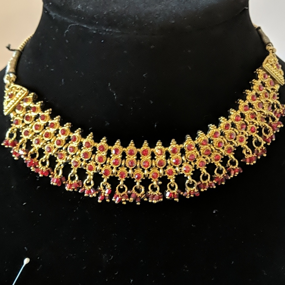 Beautiful Indian jewelry set!